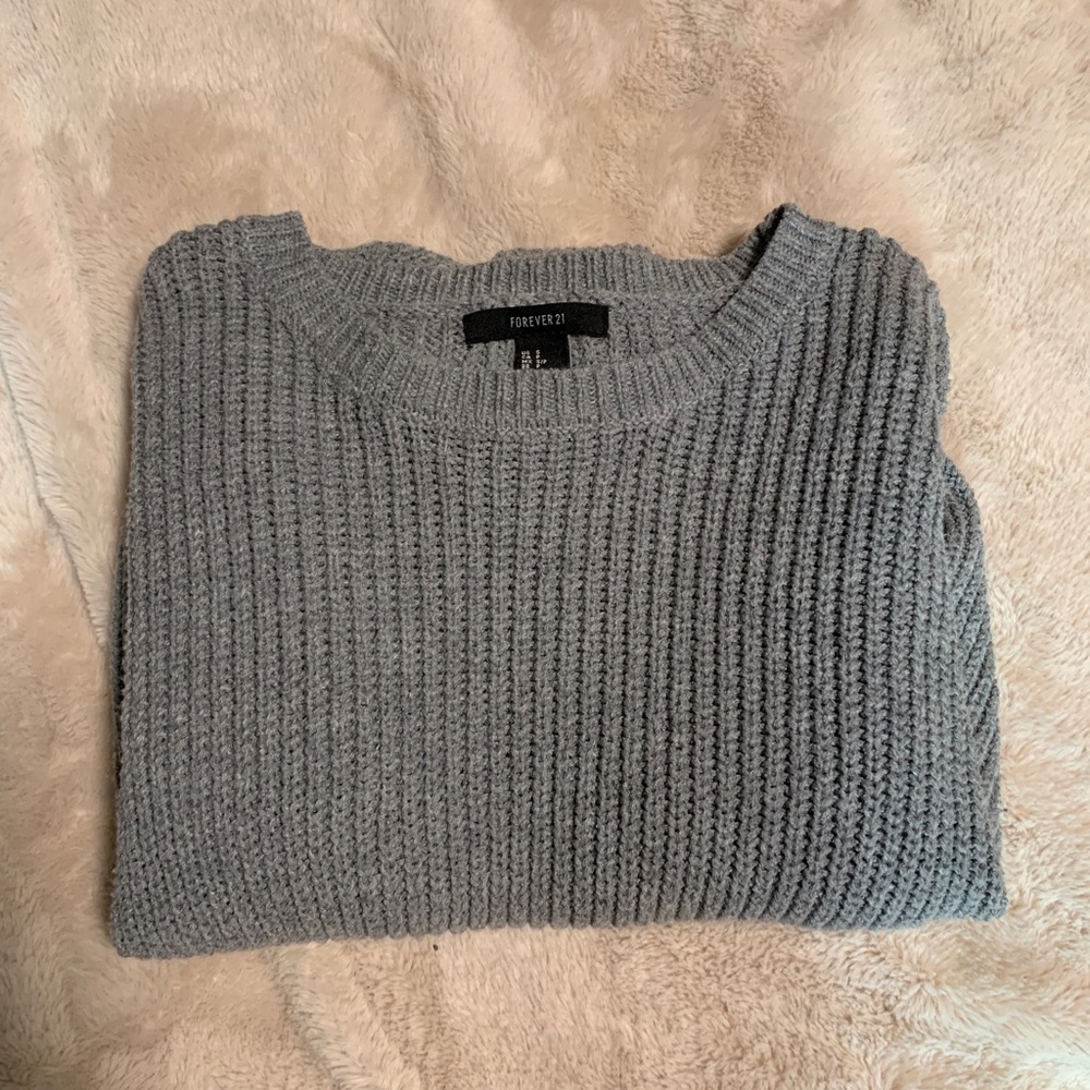 Forever 21 knit grey sweater